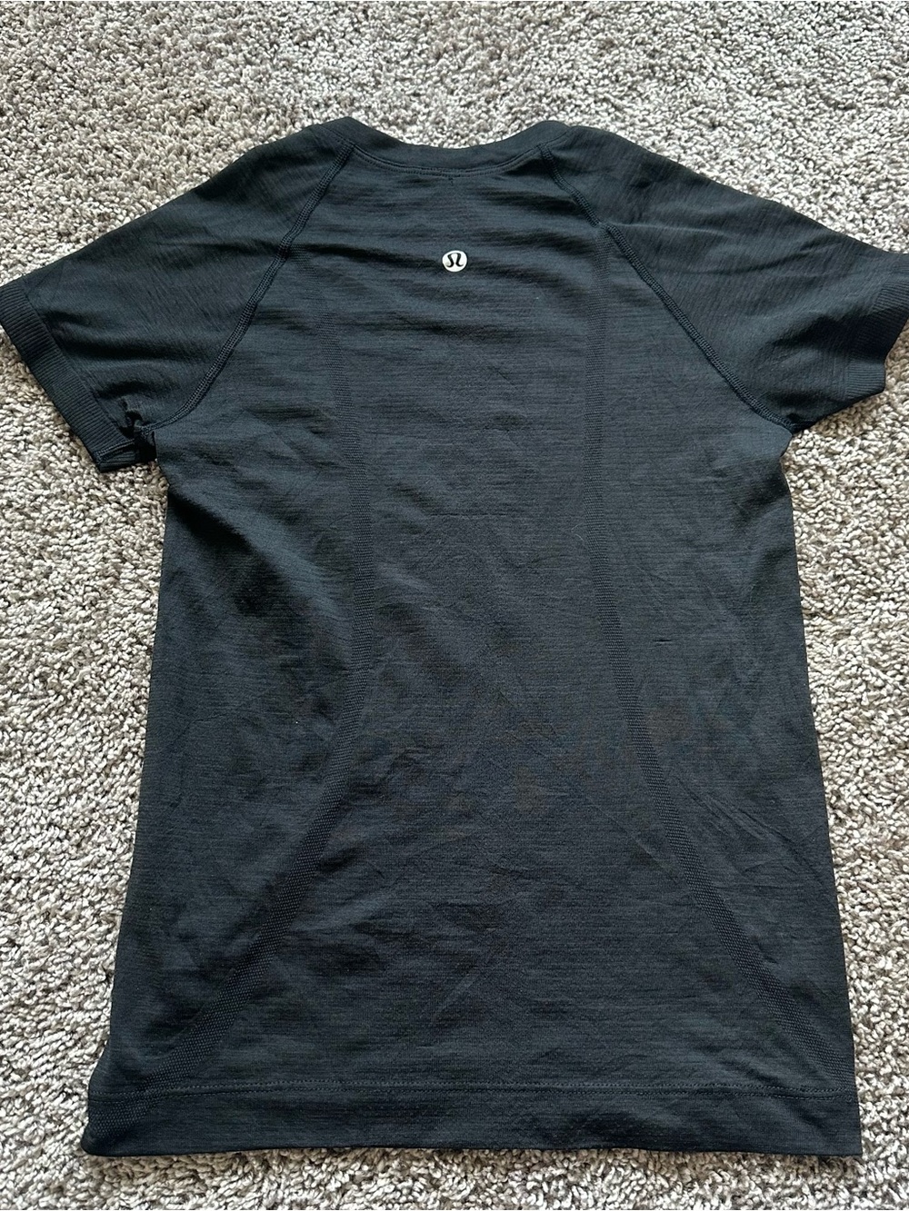 lululemon athletica Black Short Sleeve Women's Tee